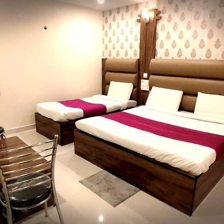 City Hotel Prayagraj Exterior photo