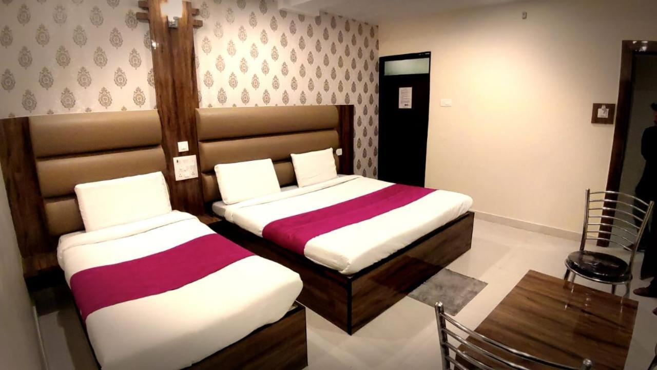 City Hotel Prayagraj Exterior photo