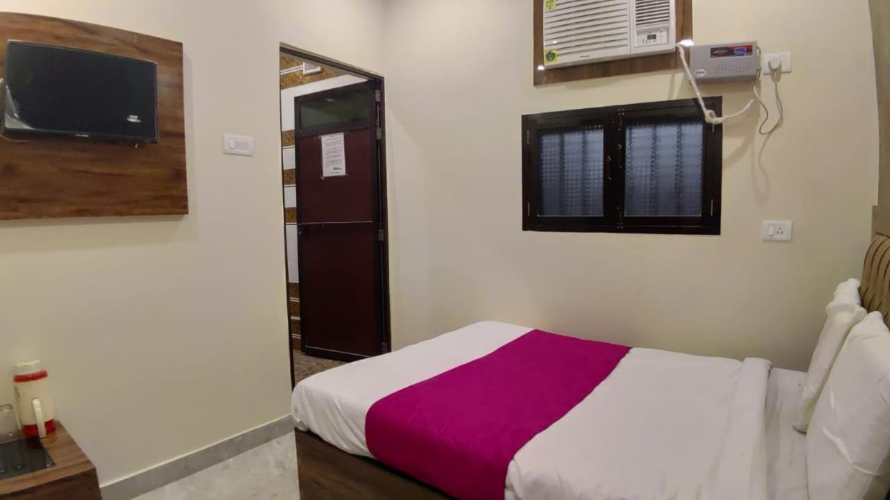 City Hotel Prayagraj Exterior photo