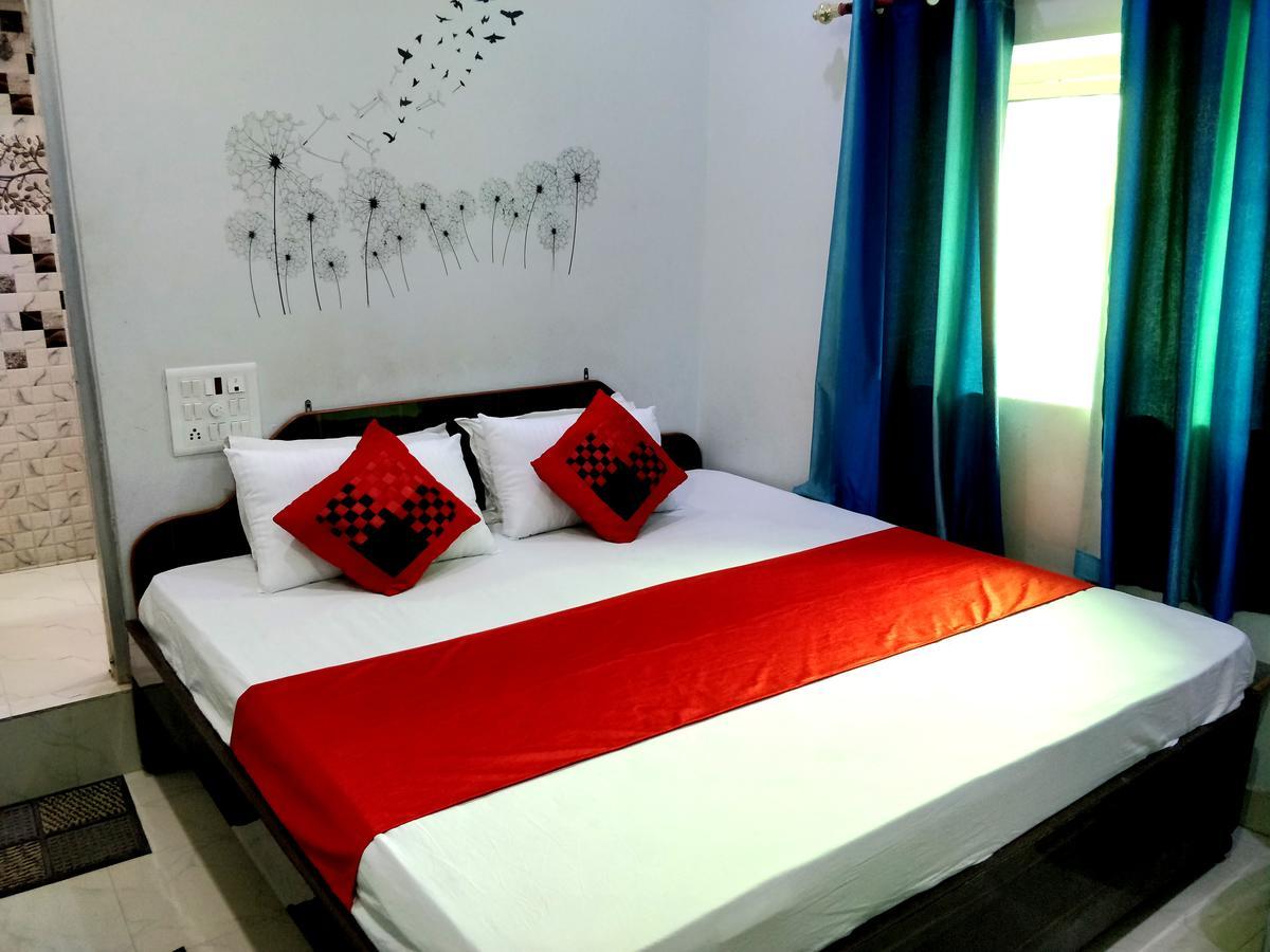 City Hotel Prayagraj Exterior photo