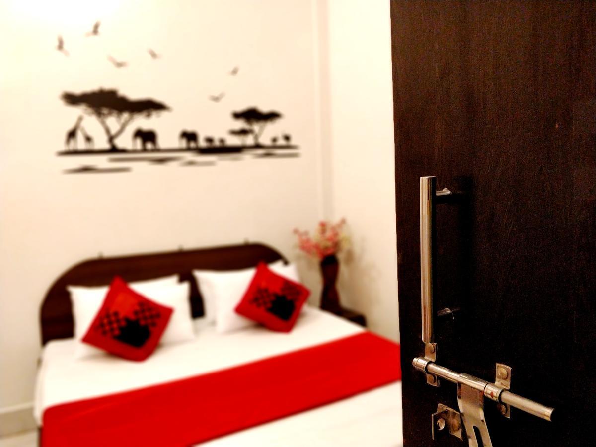 City Hotel Prayagraj Exterior photo
