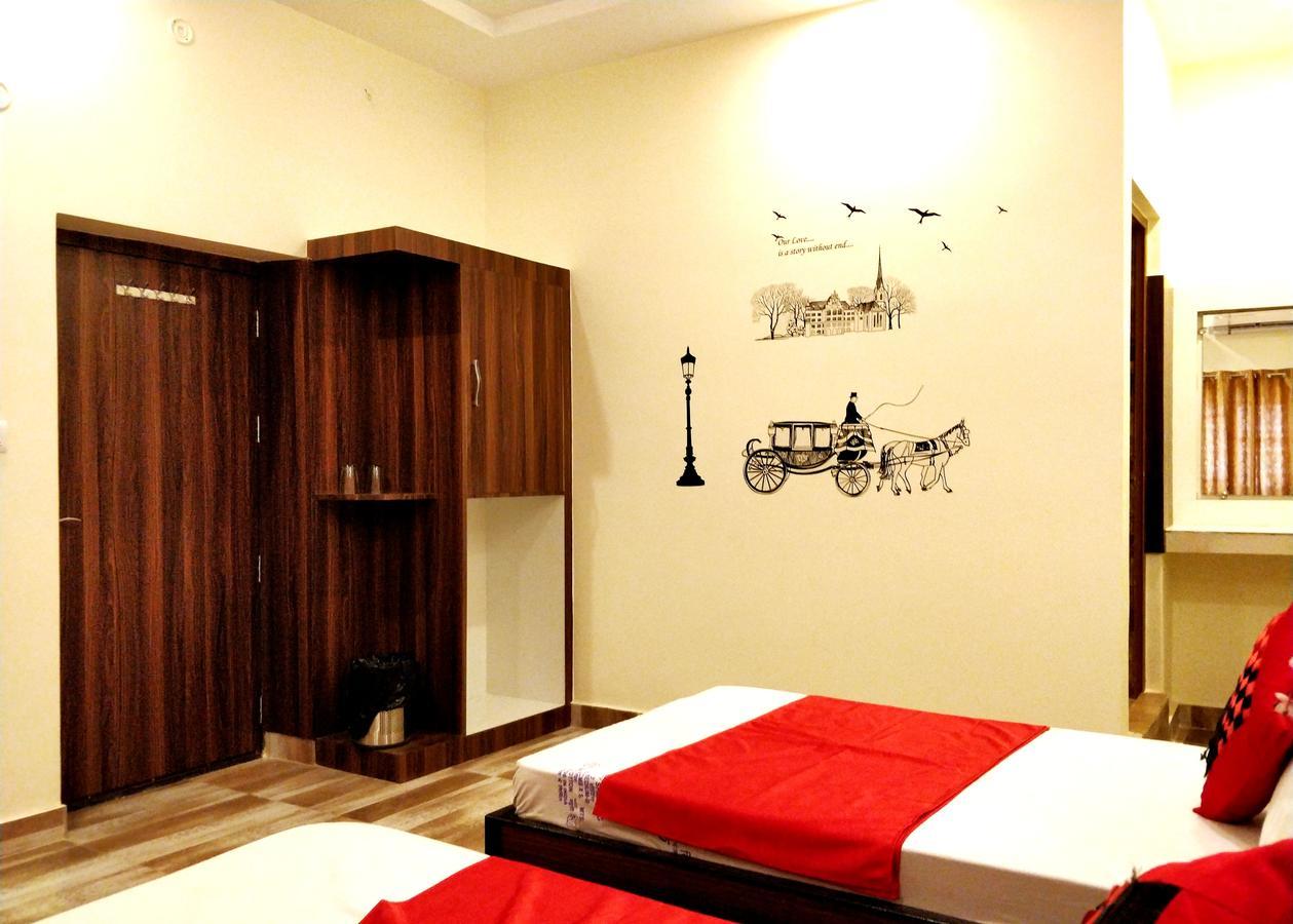 City Hotel Prayagraj Exterior photo