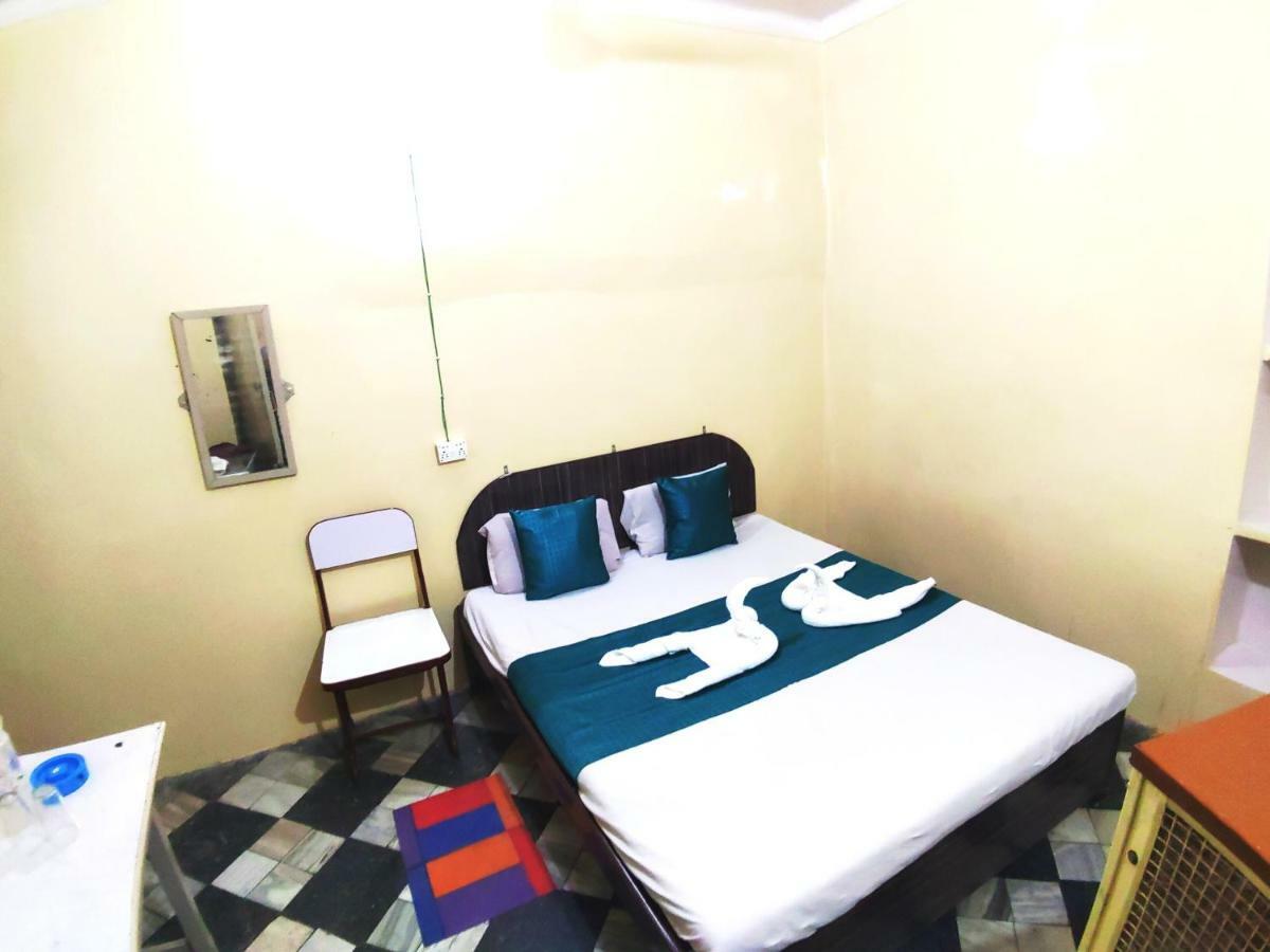 City Hotel Prayagraj Exterior photo